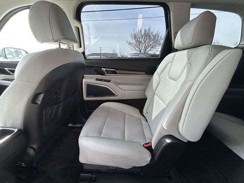 Certified 2024 Kia Telluride S w/ S Sunroof Package image 25