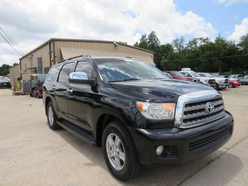 Used 2008 Toyota Sequoia Limited image 3