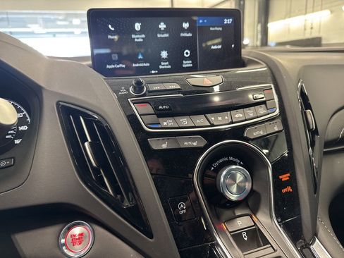 Used 2026 Acura RDX SH-AWD image 17