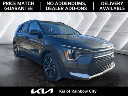 Used 2025 Kia Niro LX