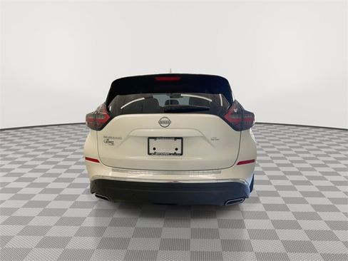 Certified 2024 Nissan Murano SL image 10