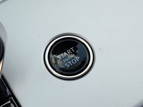 New 2026 Land Rover Range Rover SE AWD/4WD image 19