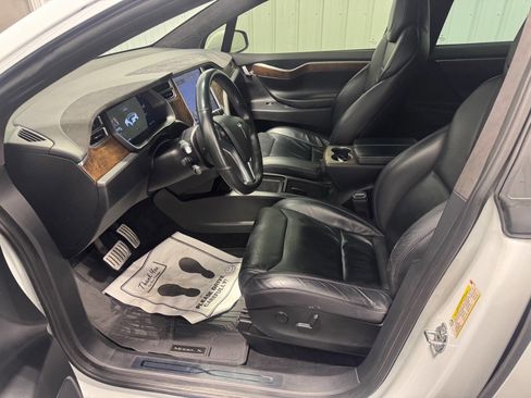 Used 2017 Tesla Model X P100D image 16