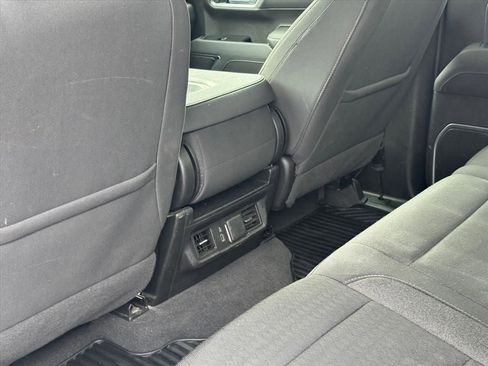 Used 2022 Chevrolet Silverado 1500 RST AWD/4WD image 19