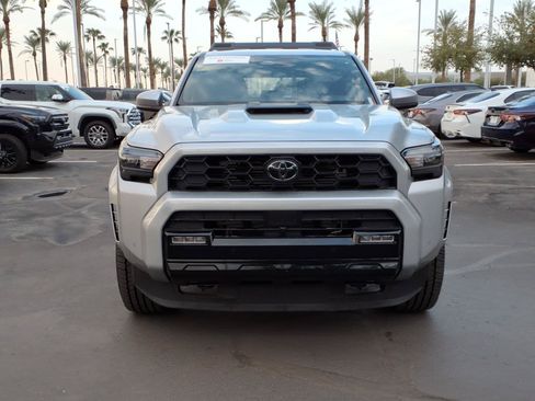 Certified 2025 Toyota 4Runner TRD Sport AWD/4WD image 2