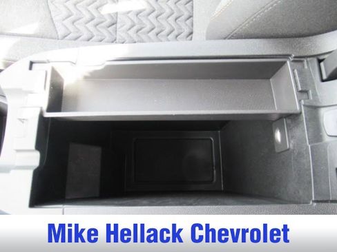 Used 2024 Chevrolet Equinox LT w/ LPO, Floor Liner Package FWD image 33