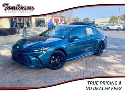 Used 2025 Toyota Camry SE