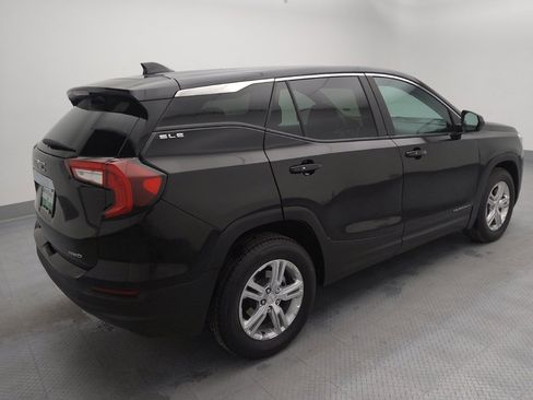 Used 2022 GMC Terrain SLE image 10