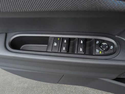 New 2026 MINI Cooper 4-Door Hardtop FWD image 22