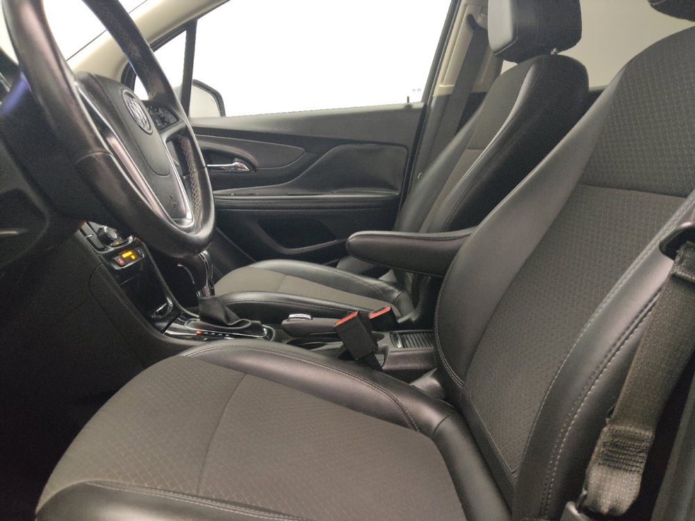 Used 2019 Buick Encore Preferred FWD image 17