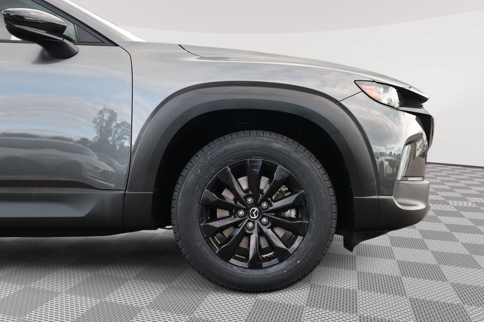 Used 2024 MAZDA CX-50 AWD 2.5 S w/ Premium Package image 9