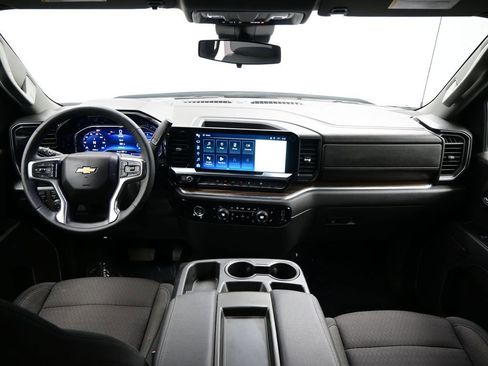 Used 2024 Chevrolet Silverado 1500 LT AWD/4WD image 28