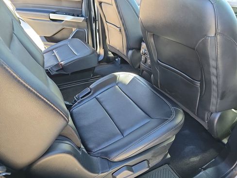 Used 2023 Ford Explorer Limited image 14