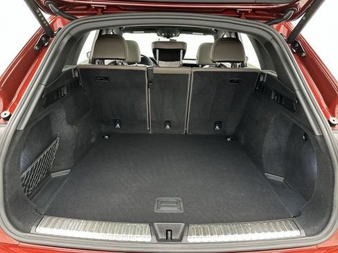 Used 2025 Audi Q5 Premium Plus w/ Premium Plus AWD/4WD image 24