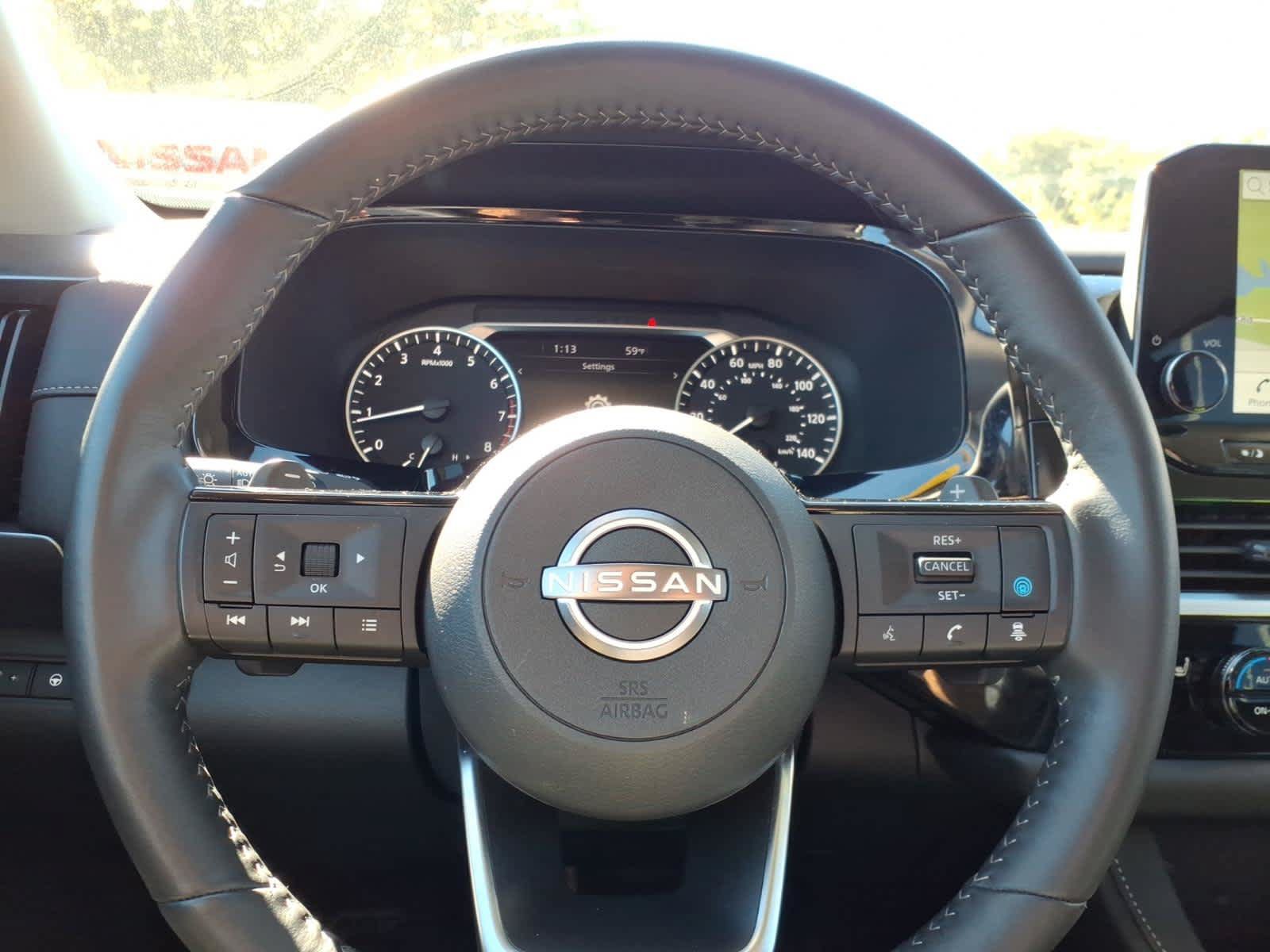 Used 2025 Nissan Pathfinder SL w/ Black Appearance Package AWD/4WD image 24