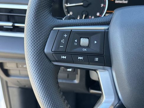 New 2026 Mitsubishi Outlander AWD image 40