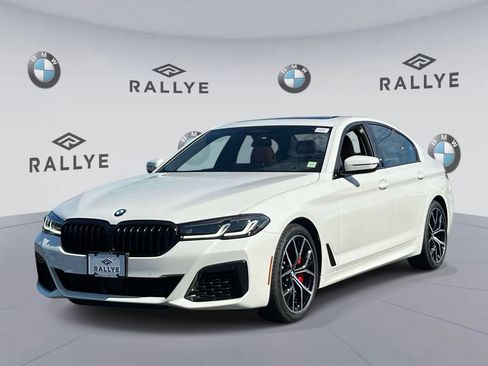 Used 2023 BMW 540i xDrive w/ Executive Package AWD/4WD image 3