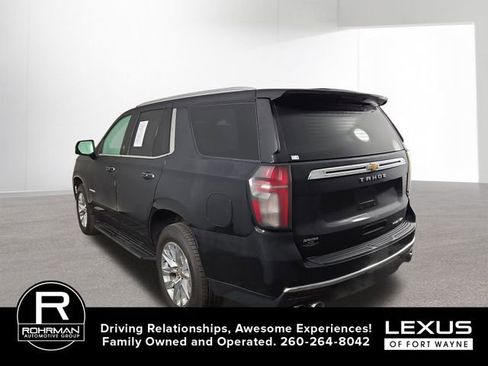 Used 2021 Chevrolet Tahoe Premier w/ Premium Package image 9