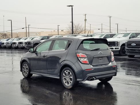 Used 2019 Chevrolet Sonic LT w/ Convenience Package image 6