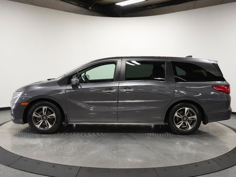 Used 2018 Honda Odyssey Touring image 4