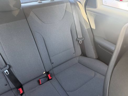 Used 2025 Kia K4 FWD image 35