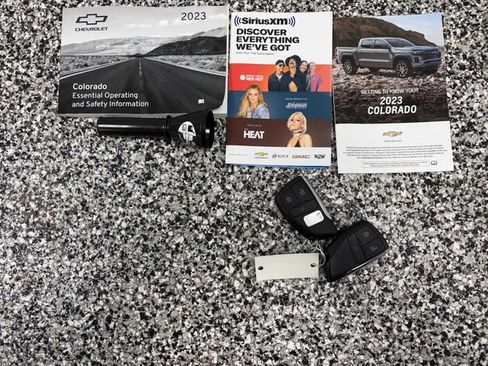 Used 2023 Chevrolet Colorado Trail Boss w/ Technology Package image 22