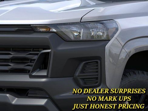 New 2026 Chevrolet Colorado W/T w/ WT Custom Package RWD image 10