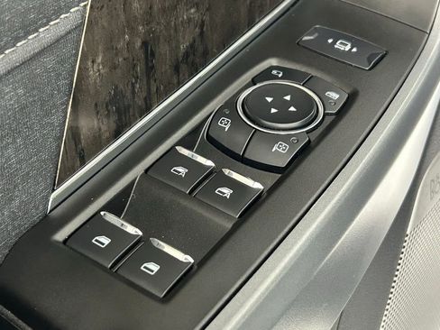 Used 2024 Ford F350 Lariat w/ Lariat Ultimate Package image 39