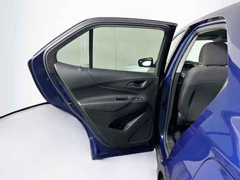 Used 2022 Chevrolet Equinox LT FWD image 25