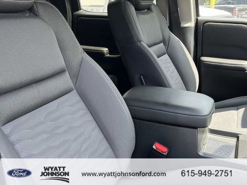 Used 2023 Nissan Frontier SV AWD/4WD image 24