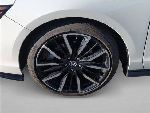 Used 2023 Honda Accord Touring image 25