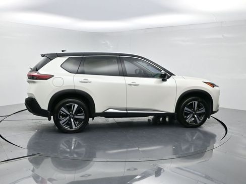 Used 2023 Nissan Rogue SL AWD/4WD image 4