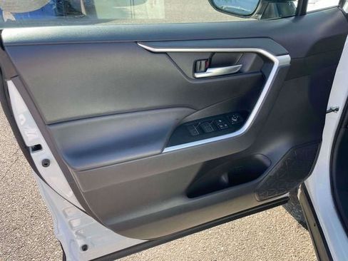 Certified 2025 Toyota RAV4 XLE AWD/4WD image 18