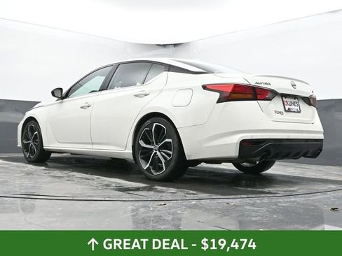 Used 2024 Nissan Altima 2.5 SR image 49