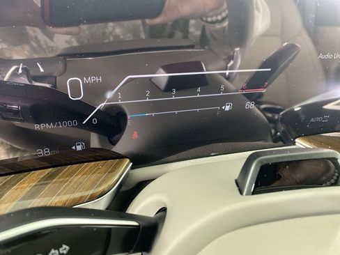 New 2026 Cadillac Escalade Platinum Sport w/ LPO, ONYX Package image 12