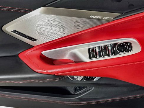 Used 2022 Chevrolet Corvette Stingray Premium Conv w/ Z51 Performance Package RWD image 16
