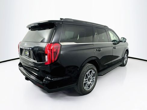 Used 2025 Ford Expedition Active AWD/4WD image 9