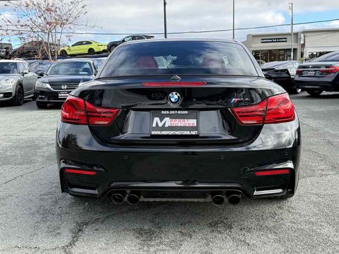 Used 2018 BMW M4 Convertible w/ Competition Package image 10