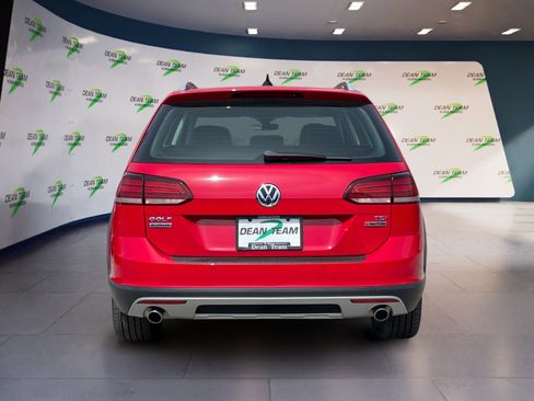Used 2018 Volkswagen Golf Alltrack SEL AWD/4WD image 6