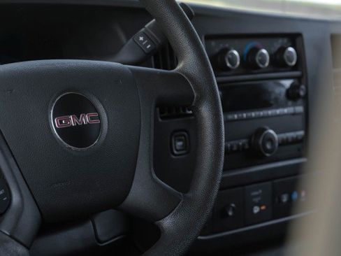 Used 2020 GMC Savana 2500 w/ Driver Convenience Package image 22