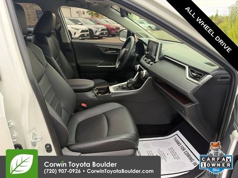 Used 2019 Toyota RAV4 Limited AWD/4WD image 12