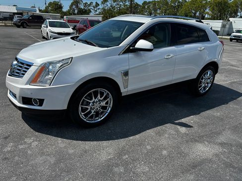 Used 2013 Cadillac SRX Performance image 7
