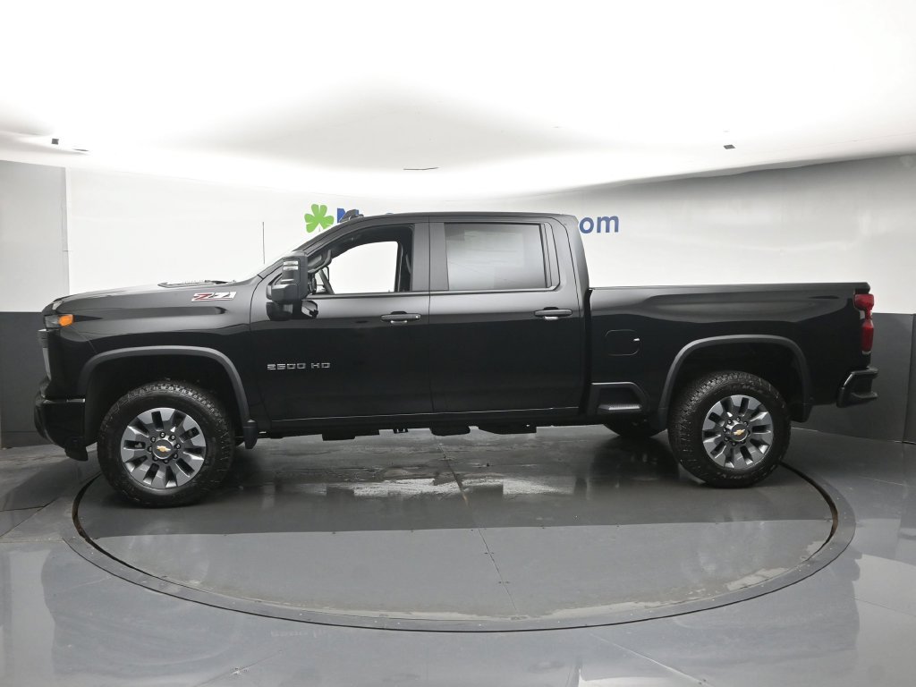 New 2026 Chevrolet Silverado 2500 Custom w/ Custom Value Package AWD/4WD image 21
