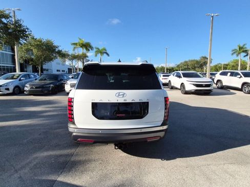 Used 2026 Hyundai Palisade SEL FWD image 7