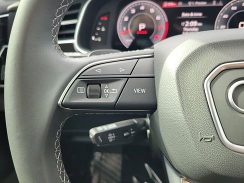 Certified 2025 Audi Q8 Premium Plus image 21
