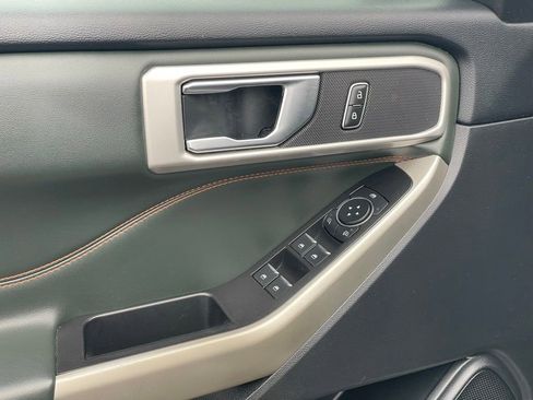 Used 2021 Ford Explorer Timberline image 12