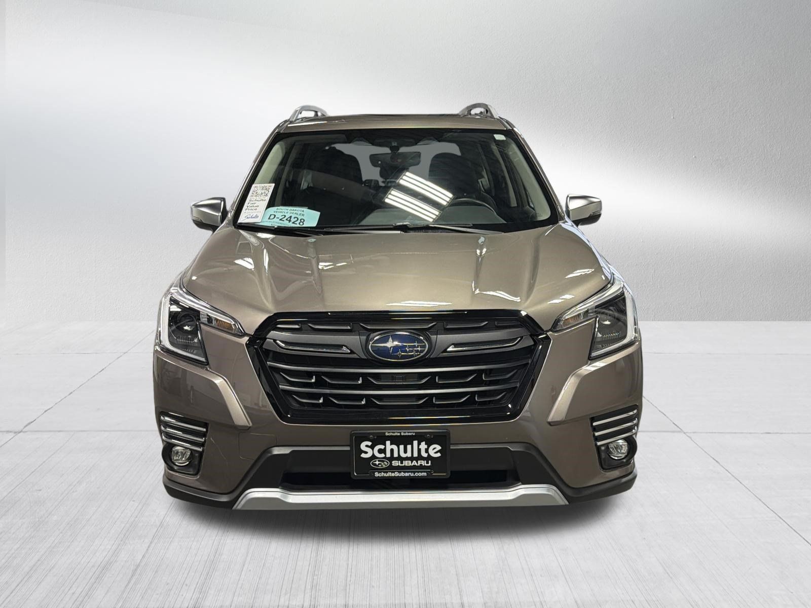 Certified 2023 Subaru Forester Touring AWD/4WD image 2