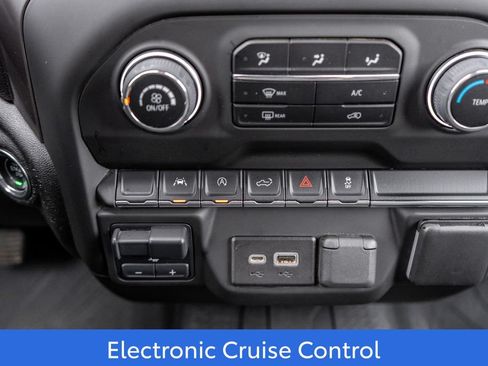 Used 2023 Chevrolet Silverado 1500 Custom AWD/4WD image 26