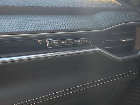 Used 2025 Ford Mustang GT Premium image 27