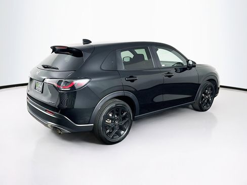 Used 2025 Honda HR-V Sport image 9